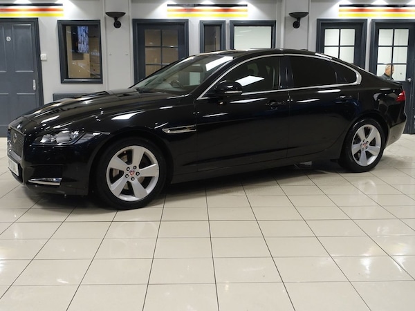 Used Jaguar XF 2017 for sale - 76256778: Photo 11