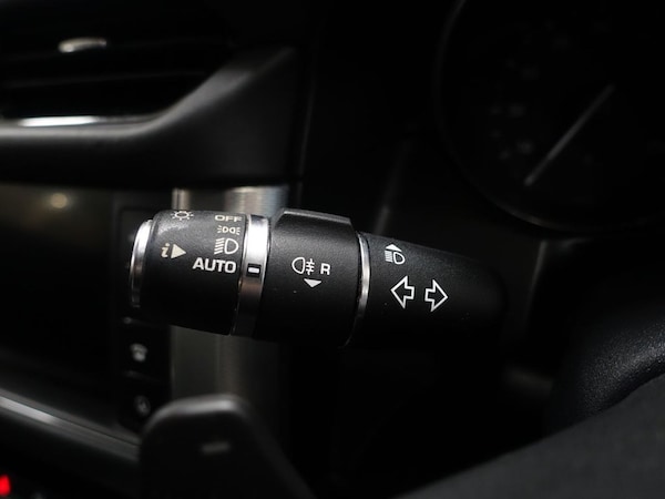 Used Jaguar XF 2017 for sale - 76256778: Photo 24