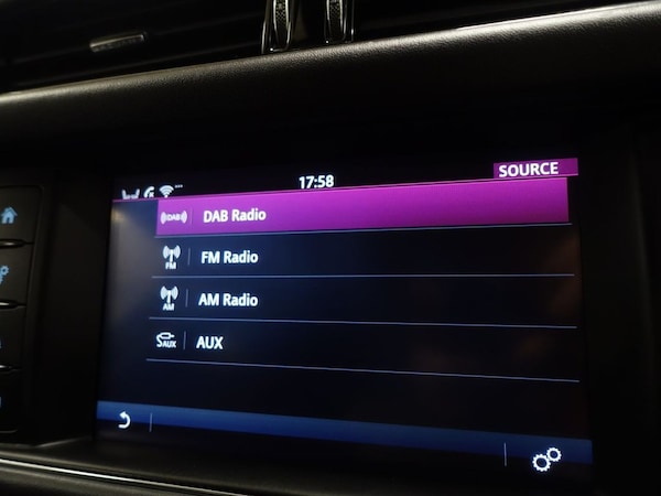 Used Jaguar XF 2017 for sale - 76256778: Photo 35
