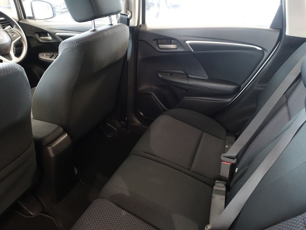 Used Honda Jazz 2017 for sale - 75832329: Photo 18