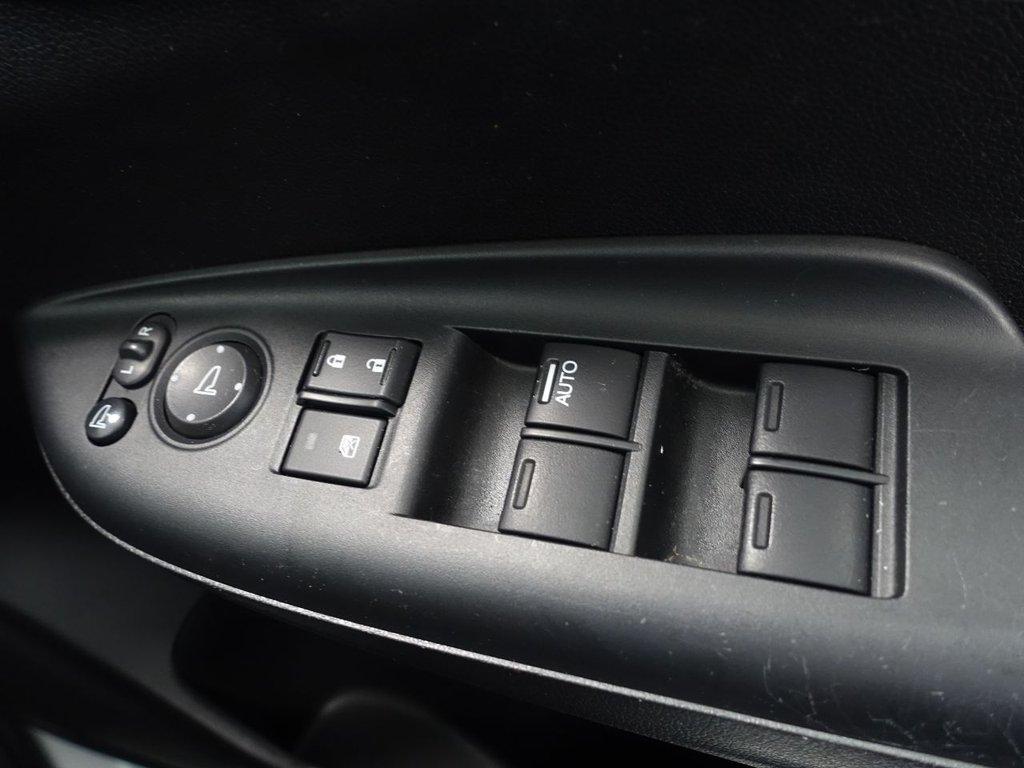 Used Honda Jazz 2017 for sale - 75832329: Photo 29