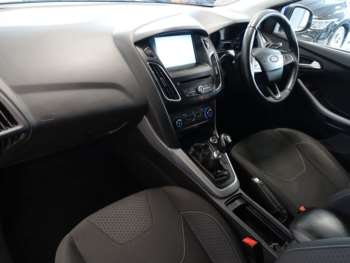 Used Ford Focus 2015 for sale - 74876854: Photo