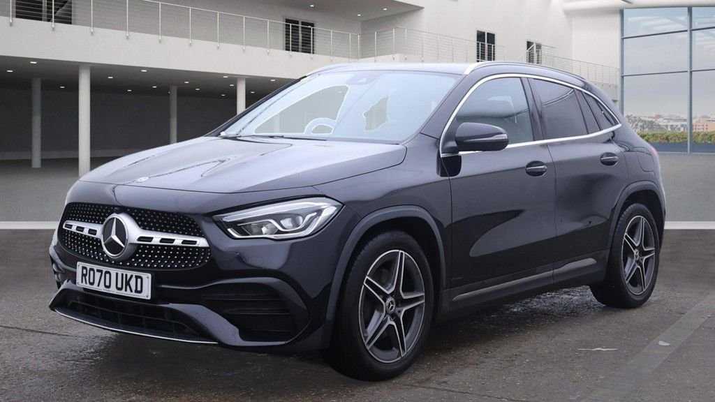 Used Mercedes-Benz GLA 2020 for sale - 76510149: Photo 2