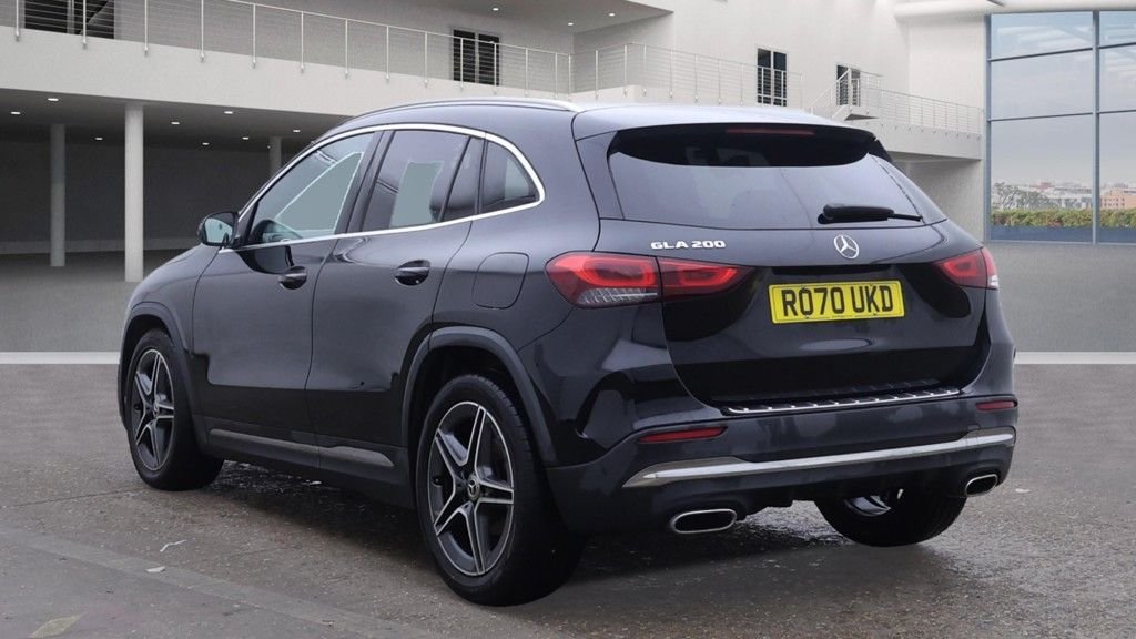 Used Mercedes-Benz GLA 2020 for sale - 76510149: Photo 3