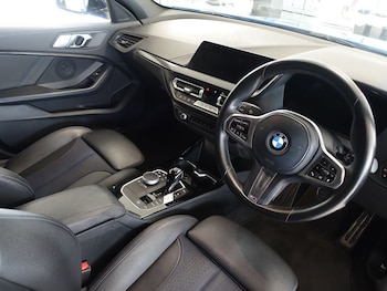Used BMW 1 Series 2023 for sale - 75320788: Photo