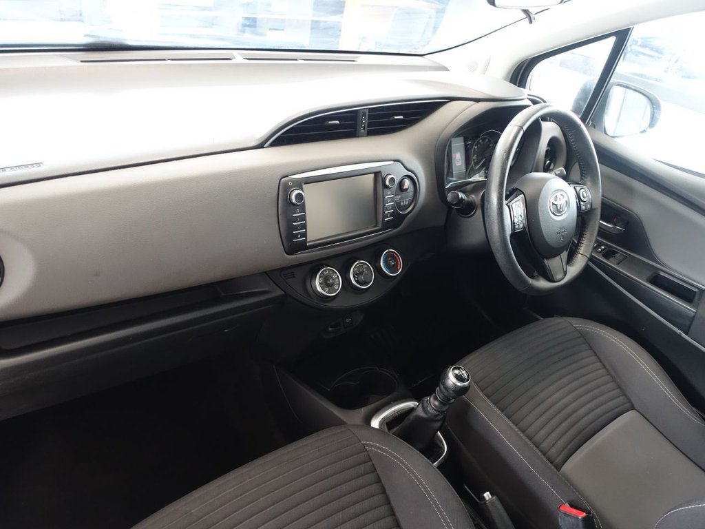 Used Toyota Yaris 2019 for sale - 75832332: Photo 13