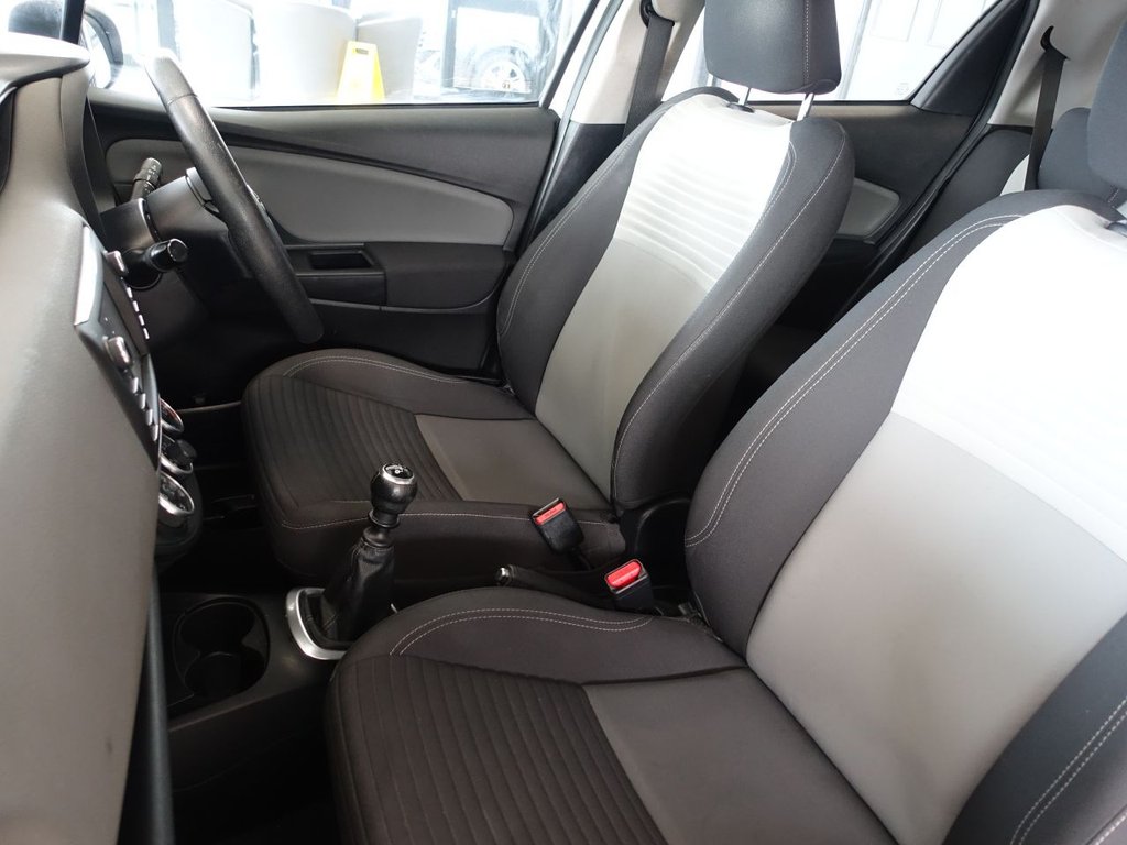 Used Toyota Yaris 2019 for sale - 75832332: Photo 14