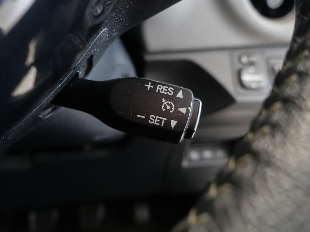 Used Toyota Yaris 2019 for sale - 75832332: Photo 26