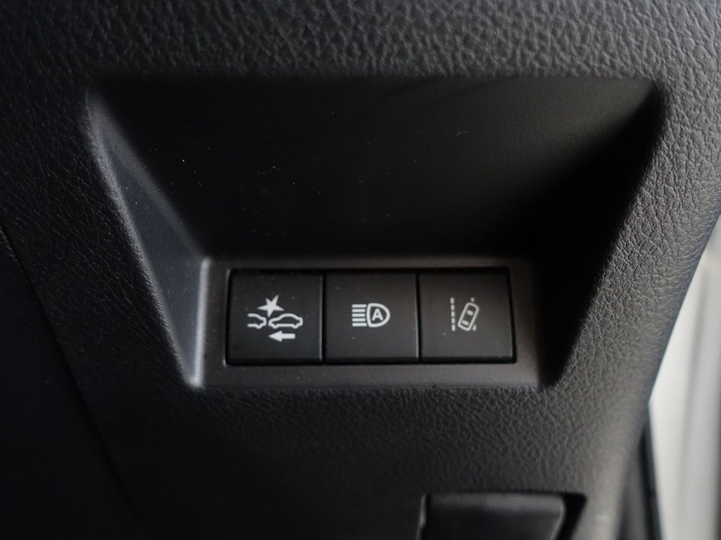 Used Toyota Yaris 2019 for sale - 75832332: Photo 29