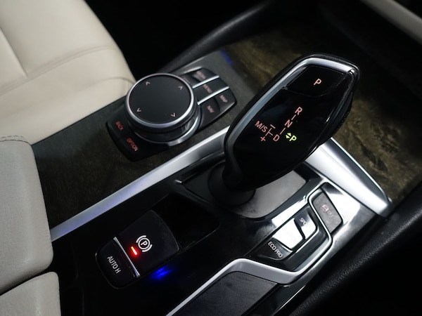Used BMW 5 Series 2018 for sale - 76148036: Photo 27