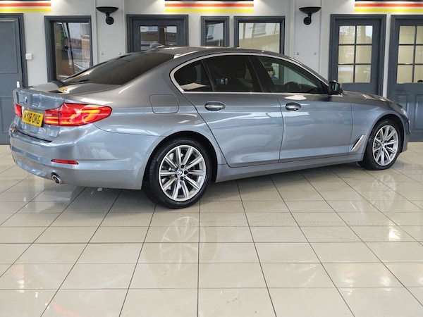 Used BMW 5 Series 2018 for sale - 76148036: Photo 7
