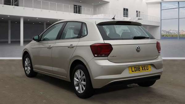 Used Volkswagen Polo 2018 for sale - 76210700: Photo 3