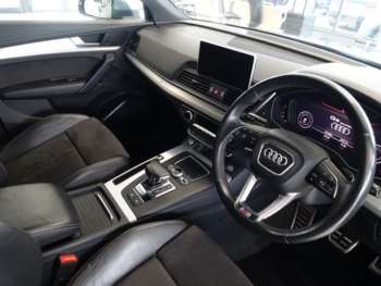 Used Audi Q5 2018 for sale - 74800902: Photo