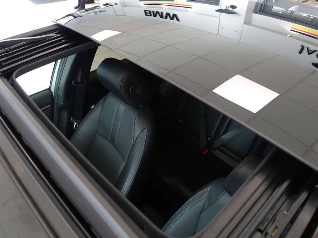 Used Honda Civic 2018 for sale - 76162990: Photo 2