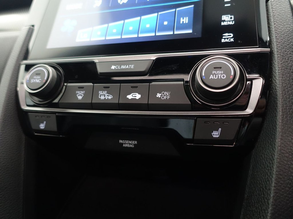 Used Honda Civic 2018 for sale - 76162990: Photo 27