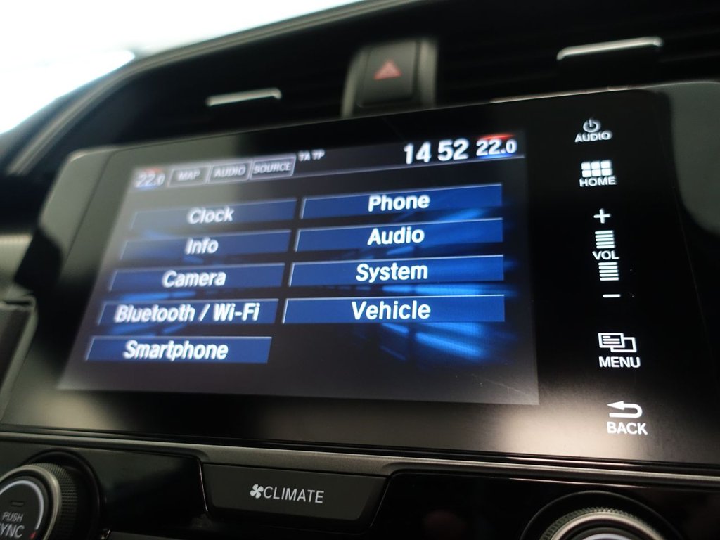 Used Honda Civic 2018 for sale - 76162990: Photo 35