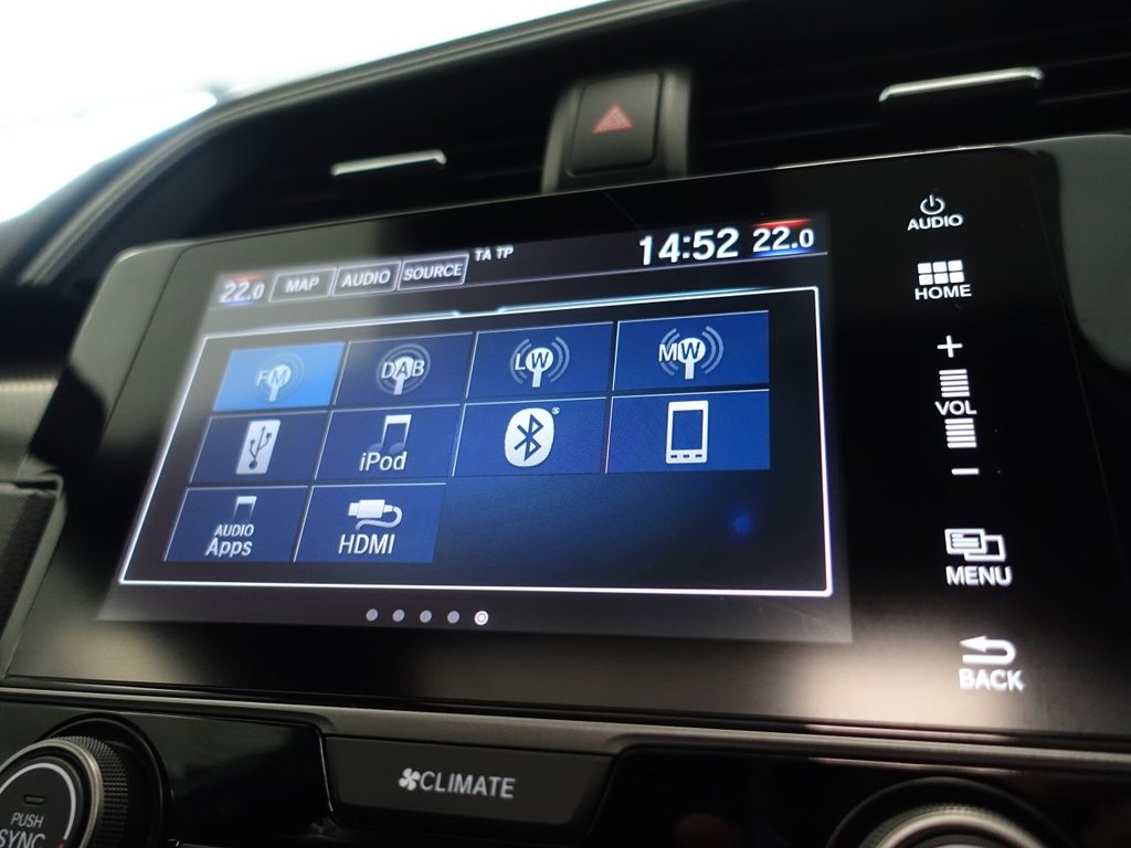 Used Honda Civic 2018 for sale - 76162990: Photo 36