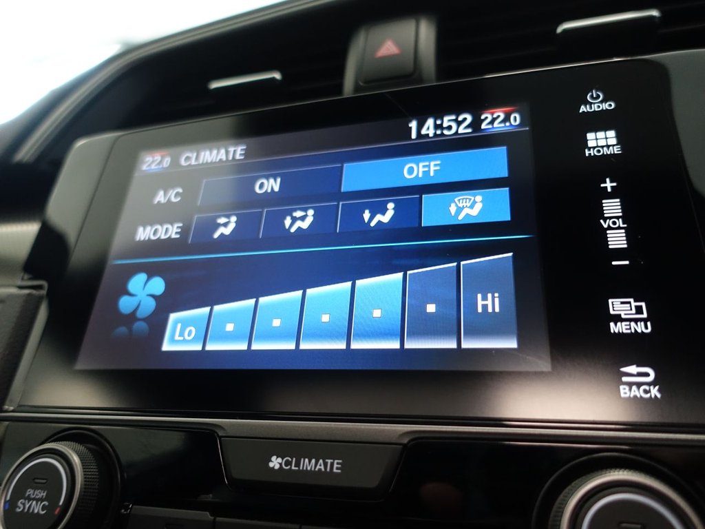 Used Honda Civic 2018 for sale - 76162990: Photo 37