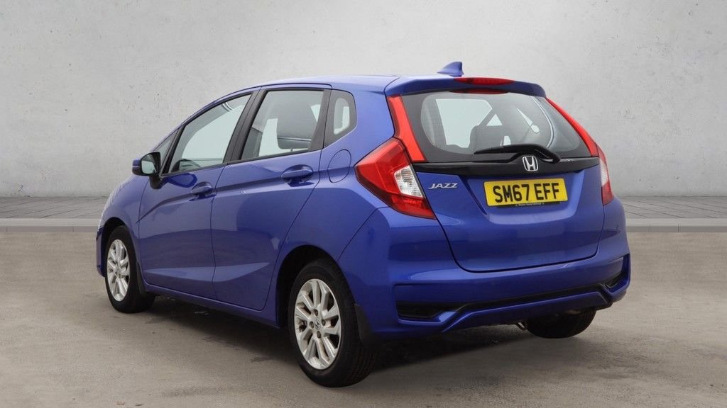 Used Honda Jazz 2018 for sale - 76724892: Photo 3