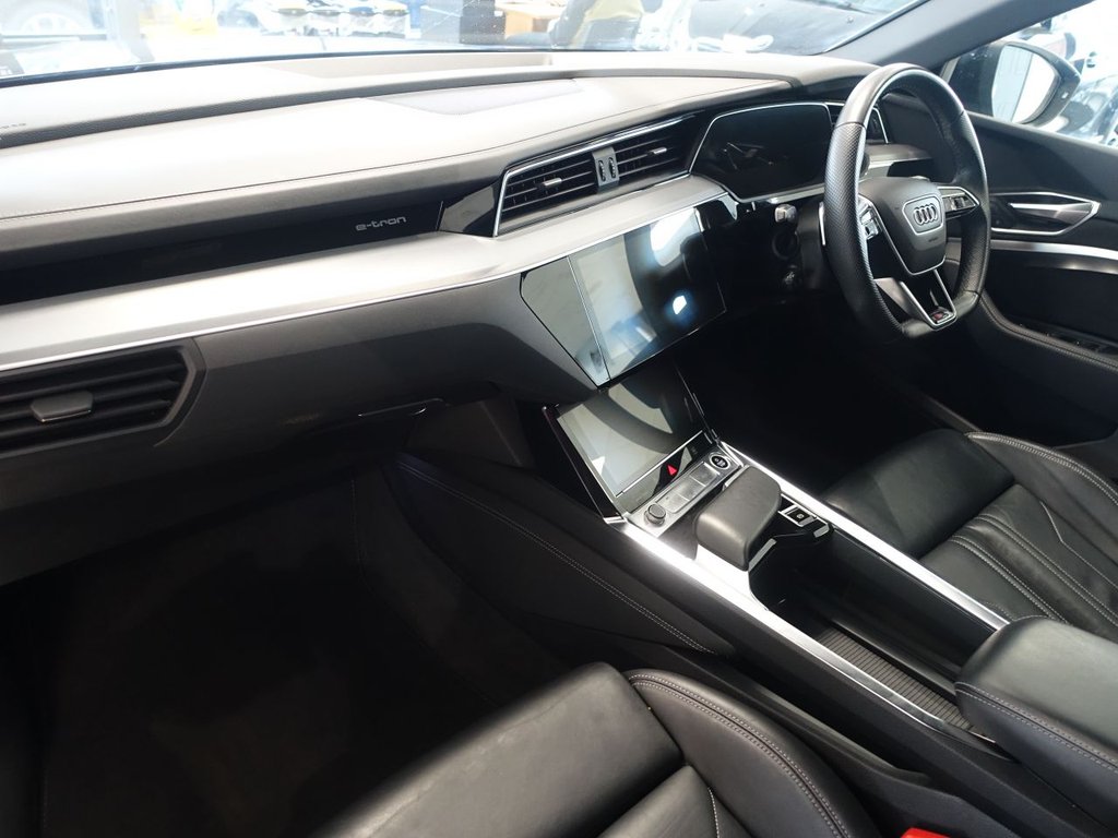 Used Audi e-tron 2021 for sale - 75961306: Photo 13