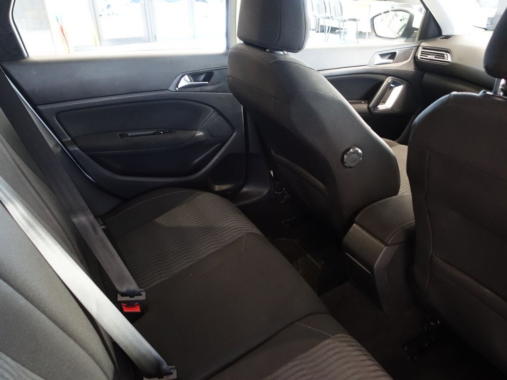 Used Peugeot 308 2016 for sale - 76883708: Photo 17