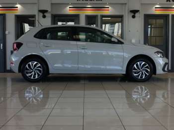 Used Volkswagen Polo 2023 for sale - 74586912: Photo