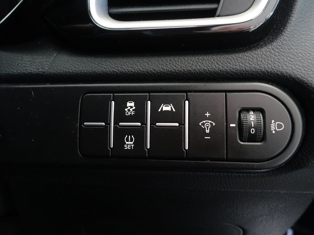 Used Kia Pro Ceed 2023 for sale - 75998261: Photo 28