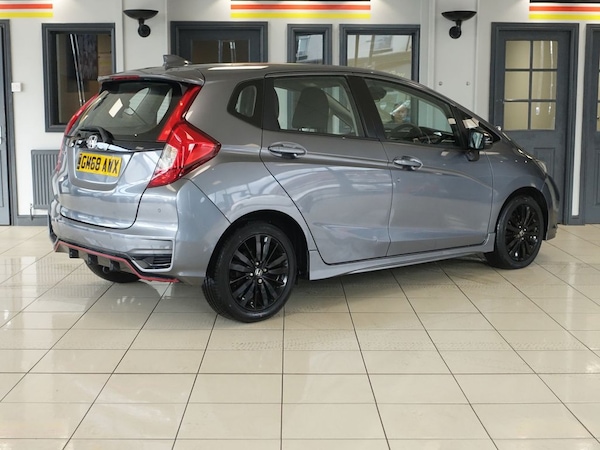 Used Honda Jazz 2019 for sale - 75986152: Photo 7