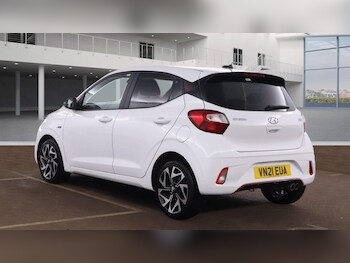 Used Hyundai i10 2021 for sale - 76539670: Photo