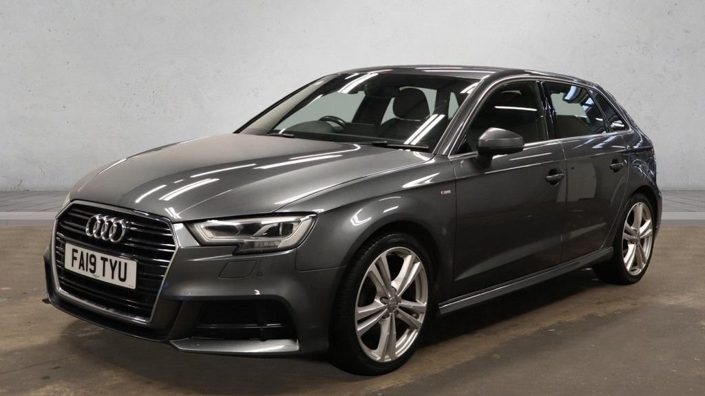 Used Audi A3 2019 for sale - 76724840: Photo 2