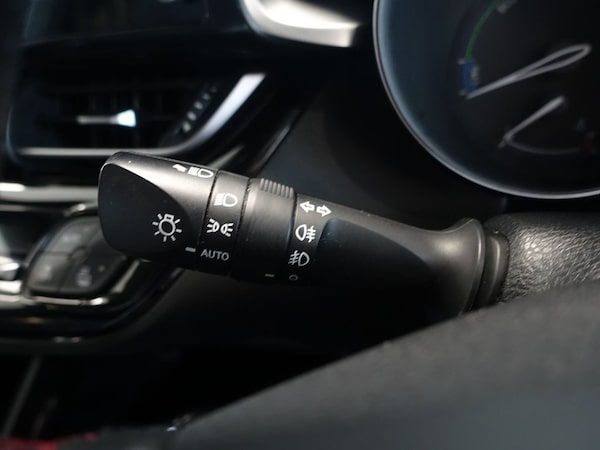 Used Toyota C-HR 2021 for sale - 76210631: Photo 21