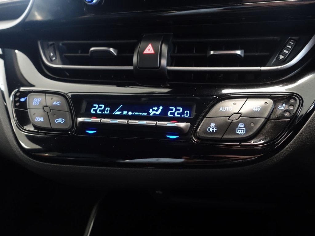 Used Toyota C-HR 2021 for sale - 76210631: Photo 24