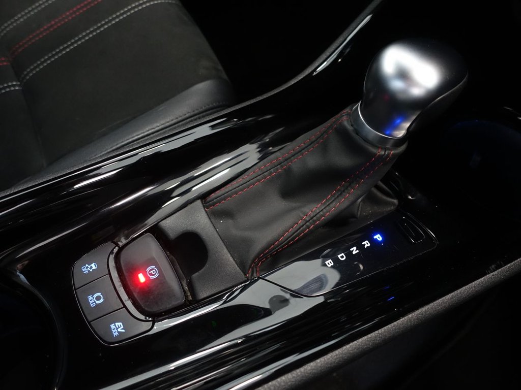 Used Toyota C-HR 2021 for sale - 76210631: Photo 25