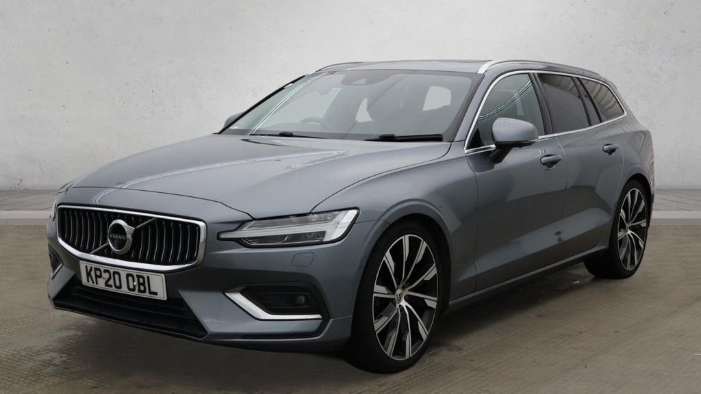 Used Volvo V60 2020 for sale - 76617479: Photo 2