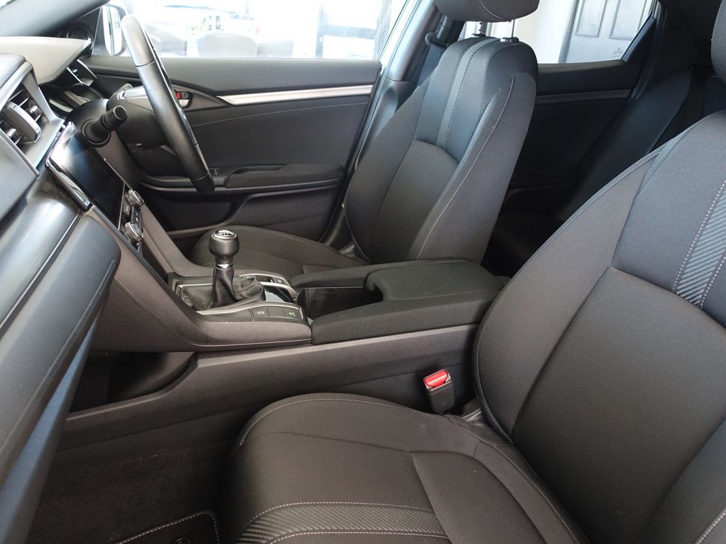 Used Honda Civic 2019 for sale - 75801275: Photo 14