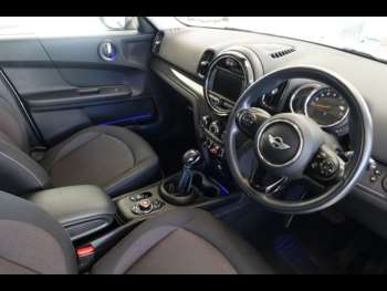 Used MINI Countryman 2017 for sale - 73356256: Photo