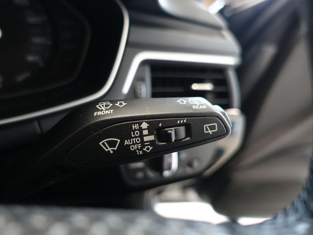 Used Audi A4 Avant 2018 for sale - 76345712: Photo 25