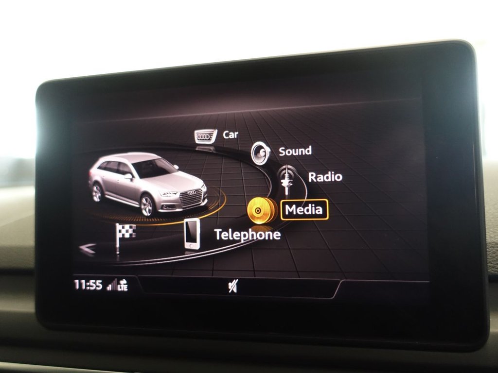 Used Audi A4 Avant 2018 for sale - 76345712: Photo 33