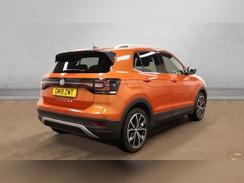 Used Volkswagen T-Cross 2019 for sale - 76417614: Photo