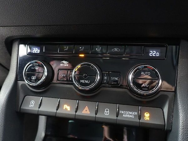 Used Skoda Karoq 2021 for sale - 75559539: Photo 24