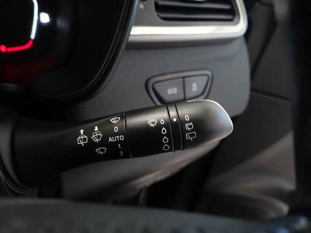 Used Renault Kadjar 2016 for sale - 76740609: Photo 25