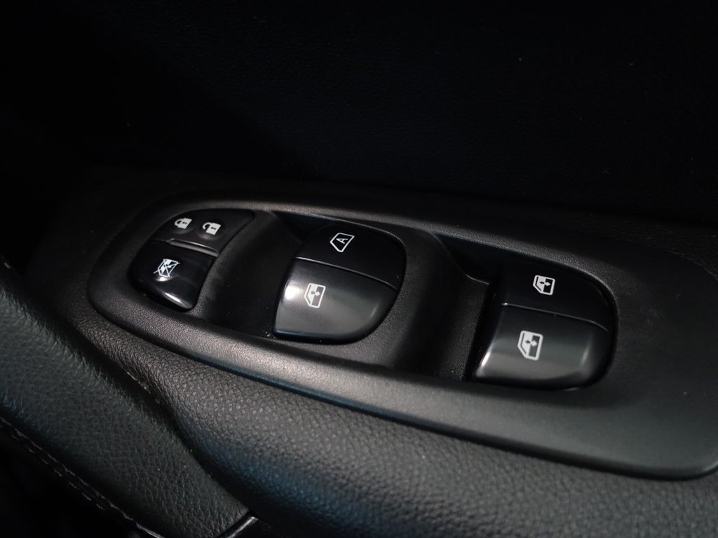 Used Renault Kadjar 2016 for sale - 76740609: Photo 29