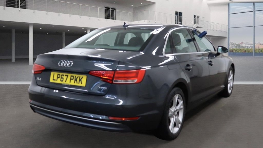 Used Audi A4 2018 for sale - 76345701: Photo 4