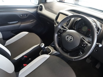 Used Toyota AYGO 2014 for sale - 75573155: Photo