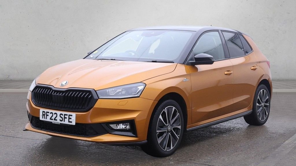 Used Skoda Fabia 2022 for sale - 76617487: Photo 2