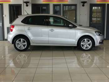 Used Volkswagen Polo 2016 for sale - 75242270: Photo