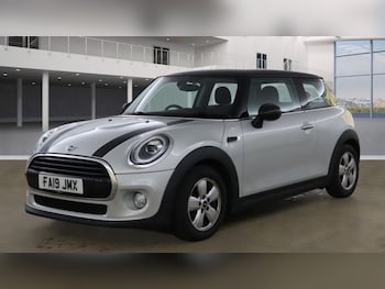Used MINI Hatch 2019 for sale - 76172925: Photo 2