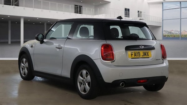 Used MINI Hatch 2019 for sale - 76172925: Photo 3