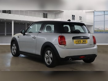 Used MINI Hatch 2019 for sale - 76172925: Photo 3