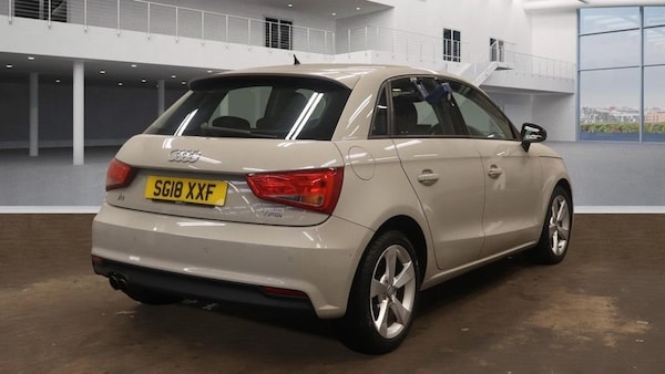 Used Audi A1 2018 for sale - 76279836: Photo 4
